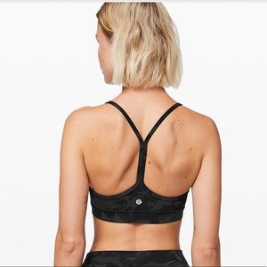 Lululemon Flow Y Bra - Size 10 - Camo